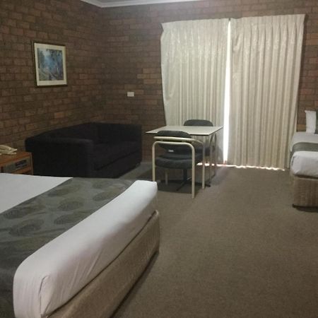 Sportslander Motor Inn Moama Exterior foto