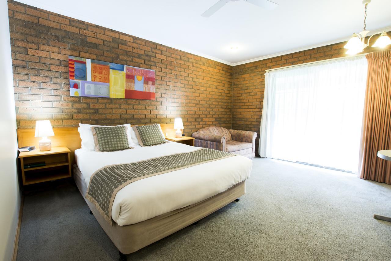 Sportslander Motor Inn Moama Exterior foto